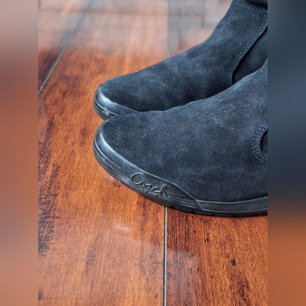 COACH Tatum Suede Boots - Womens Size 5.5 M - Black EUC - Picture 4 of 8